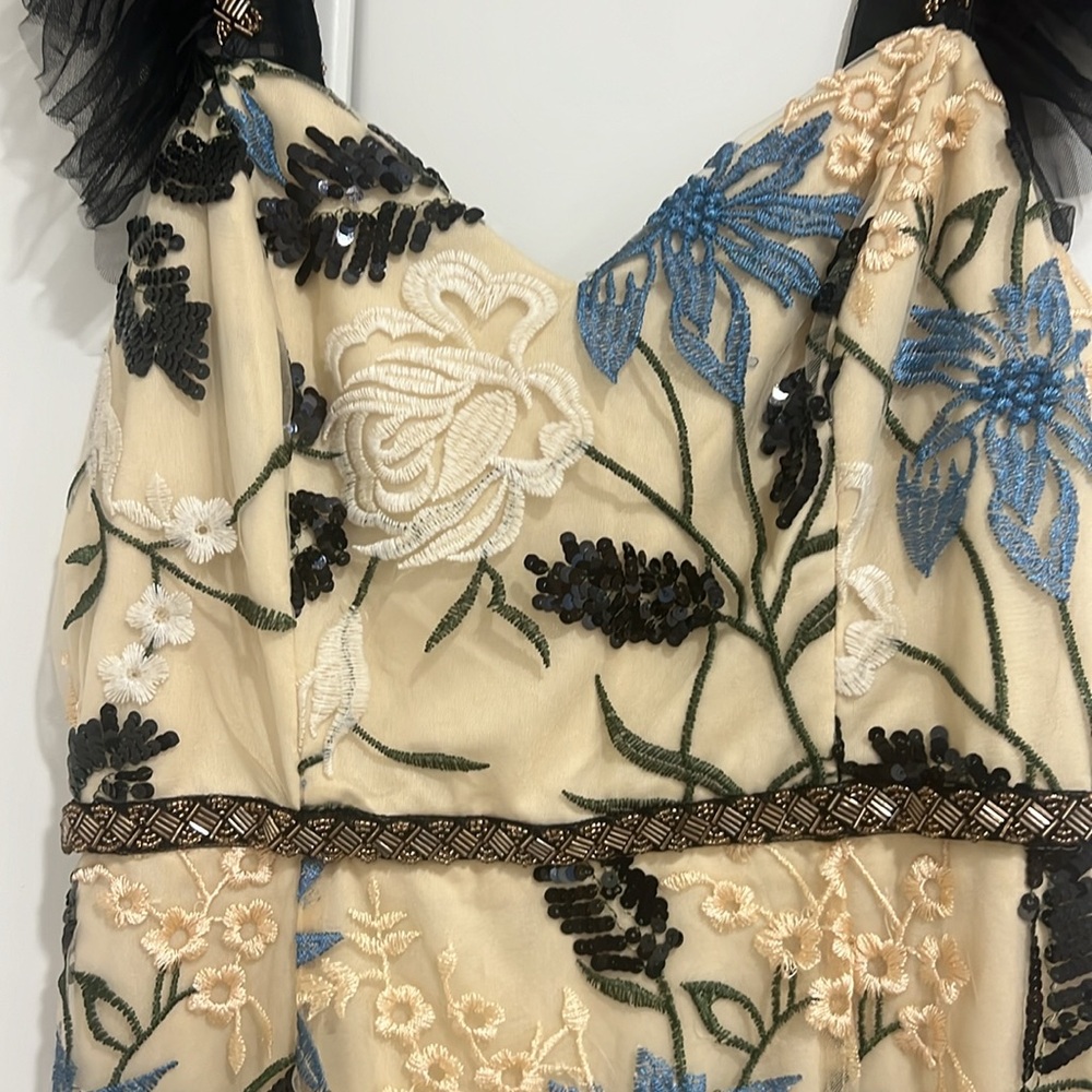 Lulus Show Stopper Cream Embroidered Sequin Bodycon Midi Dress - Picture 3 of 5